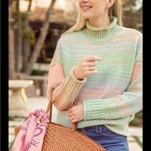 525 America Colored Turtleneck Sweater